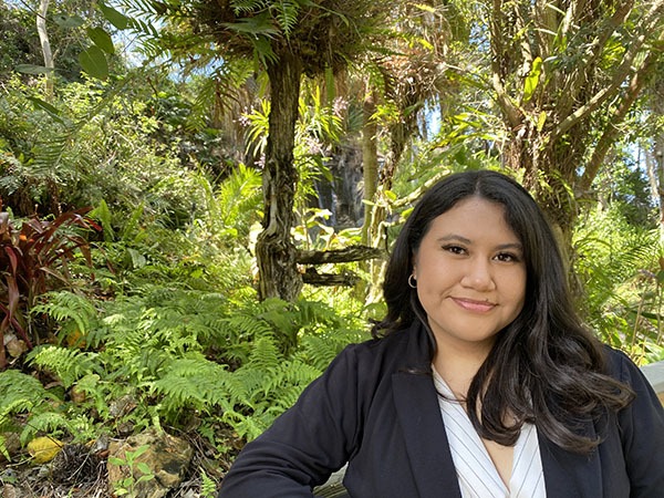 Headshot of Faculty Member